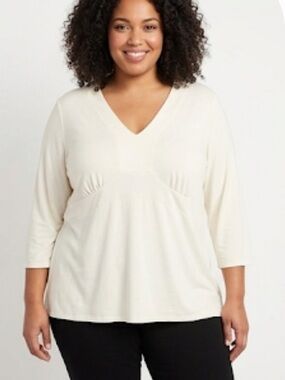 NWT Lane Bryant 3/4 sleeve V-neck cream off white top size 22-24